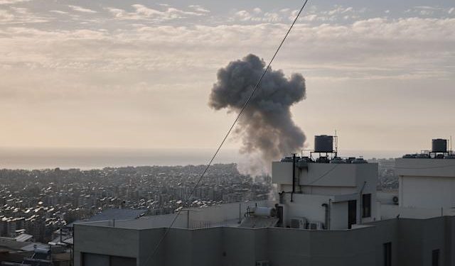 Israel lanza bombardeos en el este del Líbano tras llamado presidencial a desarme de Hizbulá