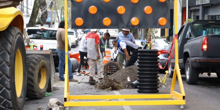Cuajimalpa atiende socavones e invierte en pavimentación integral
