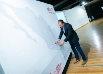 El alcalde Carlos Orvañanos inaugura curso impartido por el Instituto de Análisis de Política Familiar