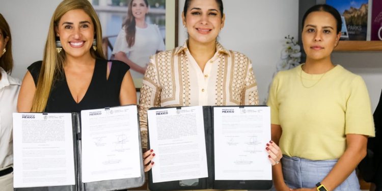 Estefanía Mercado anuncia mil becas educativas en alianza con la diputada Jimena Lasa y la Red Educativa México