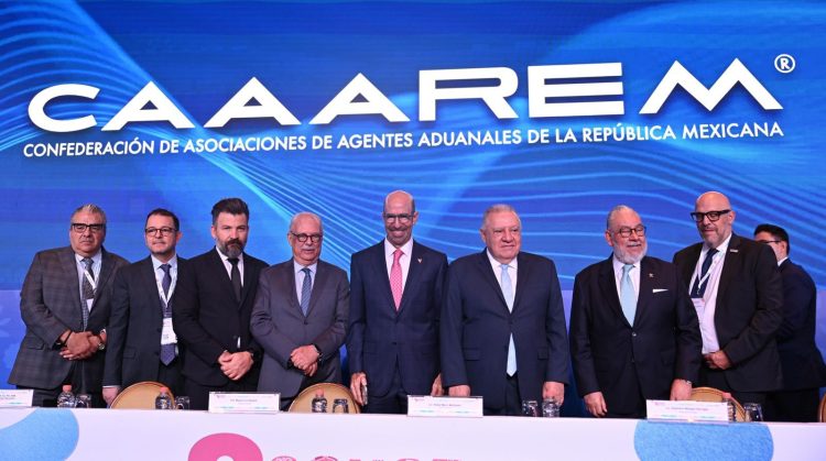 Rafael Marín Mollinedo, Titular de la Agencia Nacional de Aduanas de México, inaugura el 85° Congreso Nacional de Agentes Aduanales de la CAAAREM