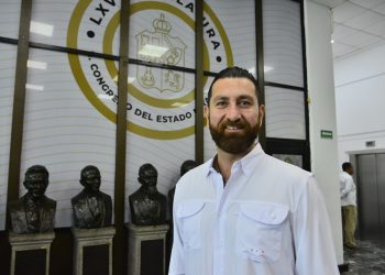Miguel Moheno seguirá como coordinador del PVEM en el Congreso