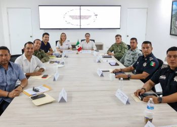 Ana Patricia Peralta encabeza mesa de seguridad en Costa Mujeres