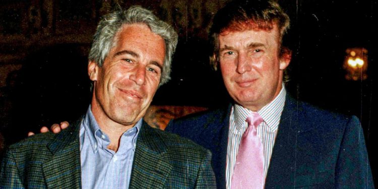 Hermano de Jeffrey Epstein pone en duda versión oficial sobre su muerte y sugiere posible vínculo con Trump