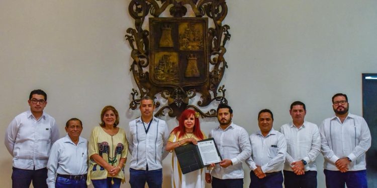 Layda Sansores responde a bloqueos con acuerdo para subestación eléctrica en Atasta