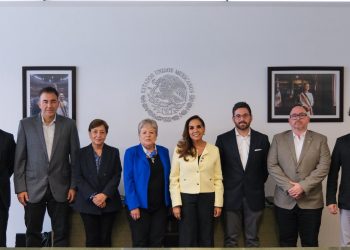Se avanza en obras como la carretera Cancún–Isla Blanca y el Parque de Economía Circular del Sargazo con respaldo federal