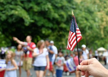 Suspenden celebraciones del 4 de julio en Los Ángeles por operativos migratorios