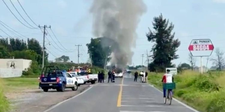 Ataque armado e incendio de autobús en Salamanca, Guanajuato