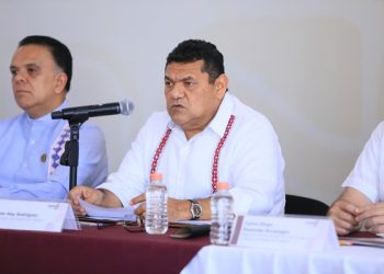 Javier May afirma que Pemex comenzó a pagar a proveedores