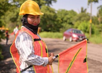 Rocío Nahle acelera rehabilitación de carreteras con inversión superior a mil 400 mdp