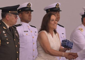 Rocío Nahle amadrina a 337 cadetes de la Armada de México
