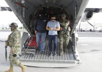 Trasladan a Ulises “N” a la CDMX; presunto líder de La Barredora será presentado ante la FEMDO
