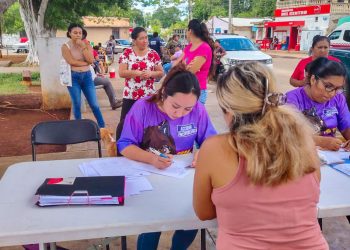 IMEC acerca servicios gratuitos de salud, atención jurídica y psicológica a mujeres de Tinún