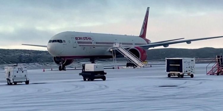 Amenazas de bomba en Canadá provocan suspensión temporal de vuelos en seis aeropuertos