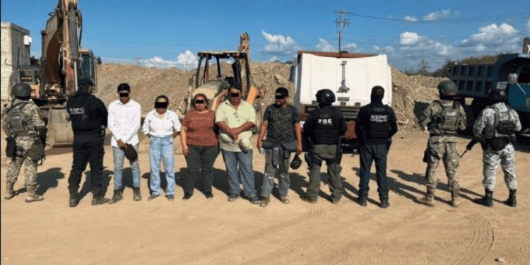 Clausuran predio en Teapa por extracción ilegal de materiales pétreos