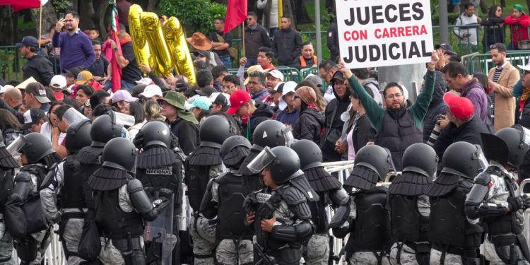 Sheinbaum defiende elección popular del Poder Judicial pese a protestas
