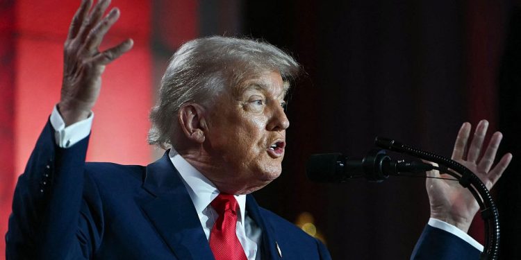 Casa Blanca rechaza vínculo de Trump con caso Epstein