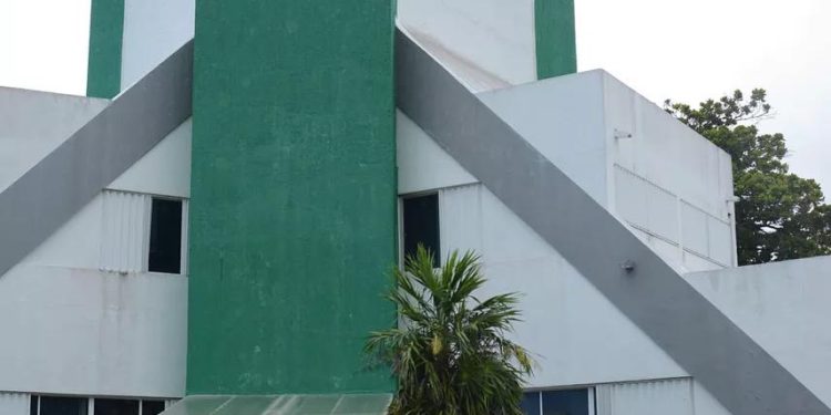 SEMARNAT con atrasos y rechazos en trámites ambientales