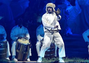 Bad Bunny lanza experiencia inmersiva “Seguimo’ Aquí” en San Juan