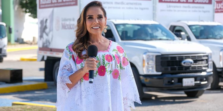 Mara Lezama y la Presidenta Claudia Sheinbaum participan en el arranque de la Estrategia Nacional de Rutas por la Salud