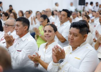 Respalda Ana Paty Peralta profesionalización de servidores públicos para combate a la corrupción