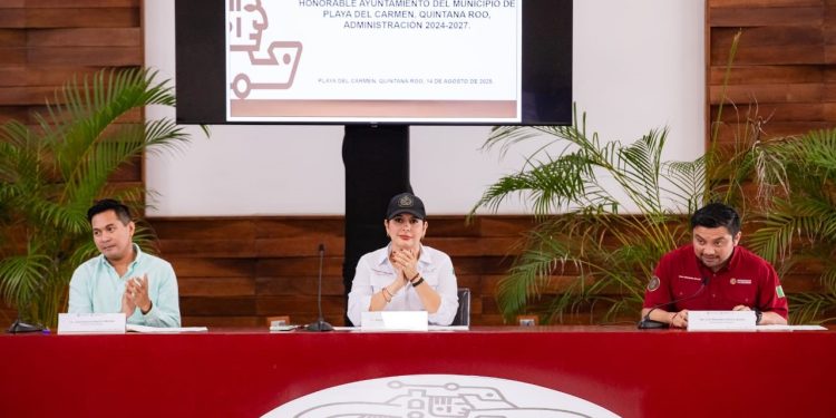 Cabildo de Playa del Carmen autoriza firmar convenio con Imoveqroo y Sefiplan para facilitar trámites de licencias