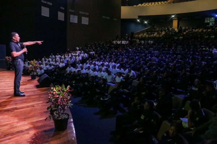 Gobierno de Estefanía Mercado refuerza valores en el servicio público con curso de ética a elementos de Seguridad Ciudadana