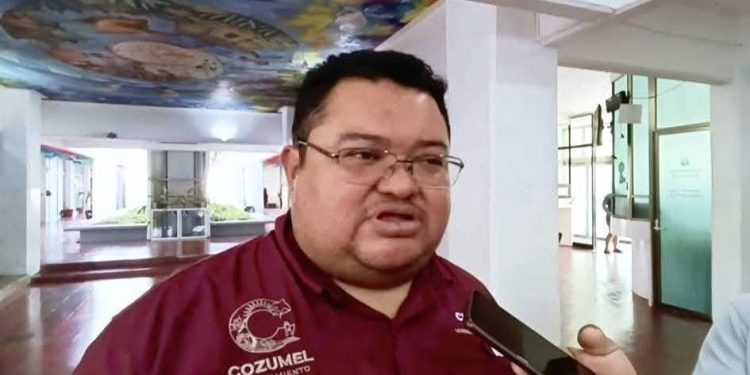 Sigue la mata dando en Cozumel, José Luis Chacón no se cansa de burlarse del pueblo