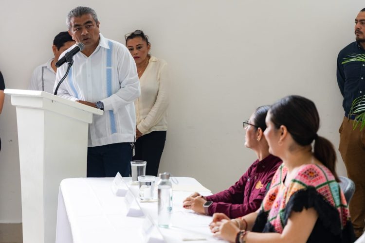 Estefanía Mercado abre nuevos espacios de participación y desarrollo para la comunidad indígena en Playa del Carmen