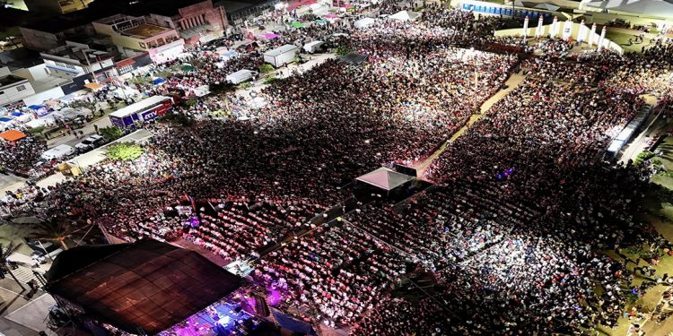 Espectacular cierre, más de 20 mil asistentes disfrutaron el Festival del Mar
