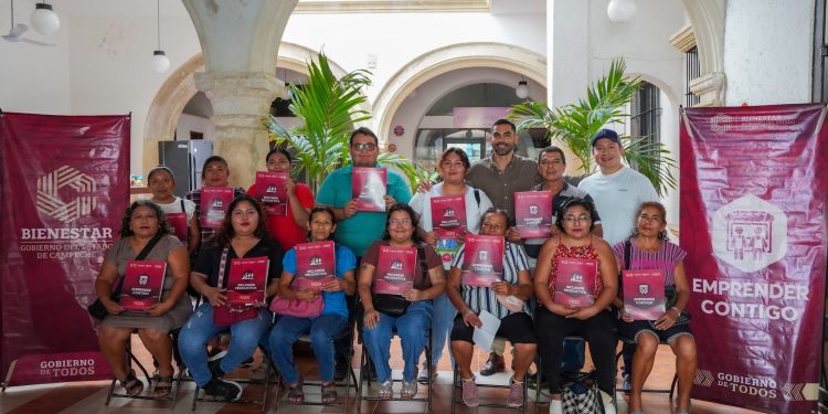 IMPULSAN EL AUTOEMPLEO CON ENTREGA DE APOYOS DEL PROYECTO “EMPRENDER CONTIGO”