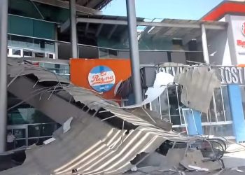 Explosión en Plaza Altabrisa deja lesionados; autoridades atienden emergencia