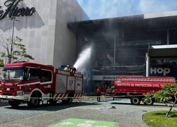 Tabasco: Fiscalía abre investigación por explosión en Plaza Altabrisa
