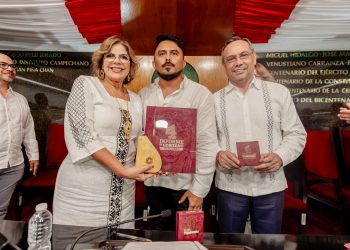 LIZ HERNÁNDEZ, ENTREGÓ AL CONGRESO DEL ESTADO EL DOCUMENTO DEL IV INFORME DE LA GOBERNADORA LAYDA SANSORES SAN ROMÁN