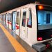 Mexicanos enfrentan acto xenófobo con música en el metro de Roma