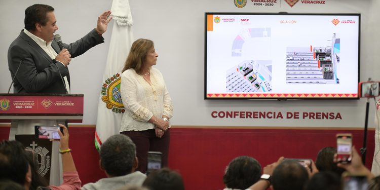 Con inversión de 2 mil 537 mdp, SIOP rehabilita más de 900 km de vías : Gobernadora