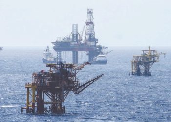 Vinculan a proceso a detenidos por millonario robo en plataforma petrolera de Pemex