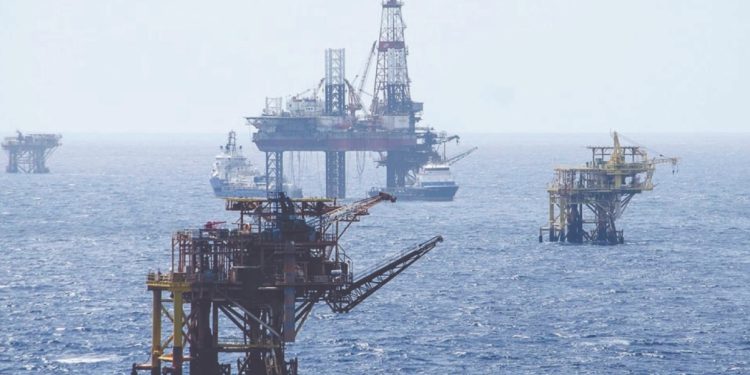 Vinculan a proceso a detenidos por millonario robo en plataforma petrolera de Pemex