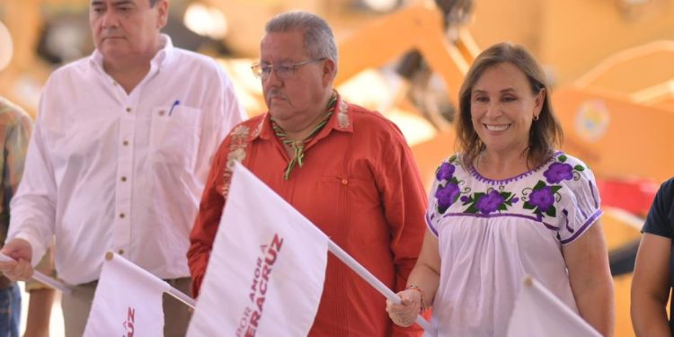 Rocío Nahle le cumple al Totonacapan, arranca rehabilitación de 60 km