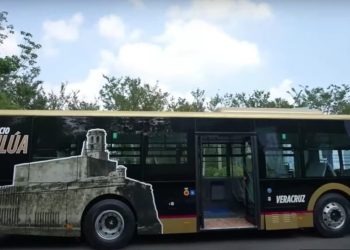 Autobuses Ulúa en camino, para un transporte moderno y sostenible: Gobernadora