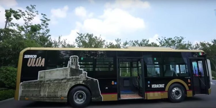 Autobuses Ulúa en camino, para un transporte moderno y sostenible: Gobernadora