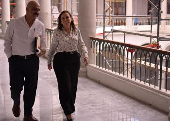 Rocío Nahle supervisa rehabilitación histórica del Palacio de Gobierno