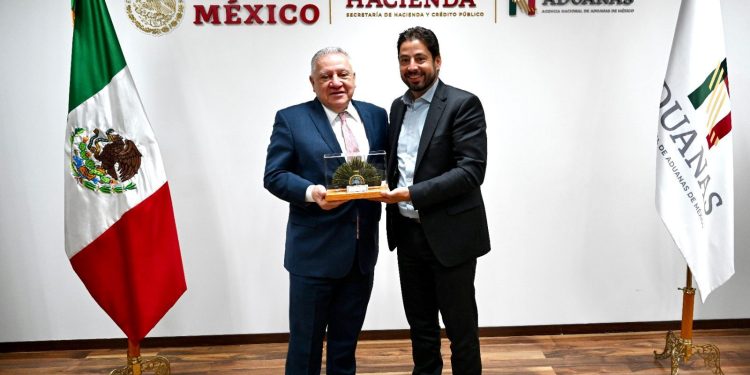 El quintanarroense Rafael Marín y la Organización Mundial de Aduanas suman esfuerzos para fortalecer el comercio y promover nuevas tecnologías