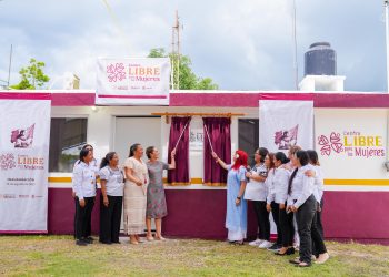 CLAUDIA SHEINBAUM, LAYDA SANSORES INAUGURA EL CENTRO LIBRE PARA LAS MUJERES EN XPUJIL