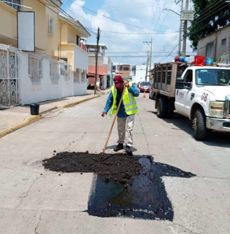 Villabaches contradice a Luisa Alcalde, el gobierno de Centro de Yolanda Osuna en 4 años no logra proveer los servicios básicos, pero sí acumula un hedor a corrupción