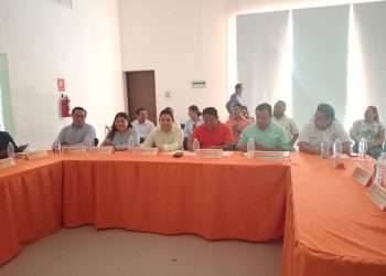 Transparencia y desarrollo, ejes de la Segunda Sesión Extraordinaria del COPLADEMUN en Hecelchakán