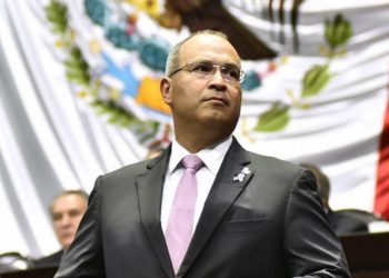 Detienen en EE.UU. a exdirector de Pemex; será deportado a México