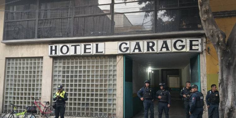 Balacera en hotel del Centro Histórico: Mujer extranjera resulta herida durante asalto