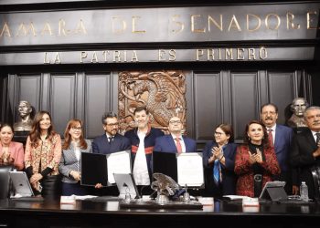 Genaro Lozano promete fortalecer la relación México–Italia durante comparecencia en la Cámara de Diputados