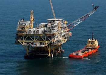 En Campeche sujetos armados irrumpen en plataforma de Pemex